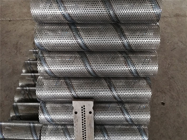 镀锌冲孔螺旋管 图片2